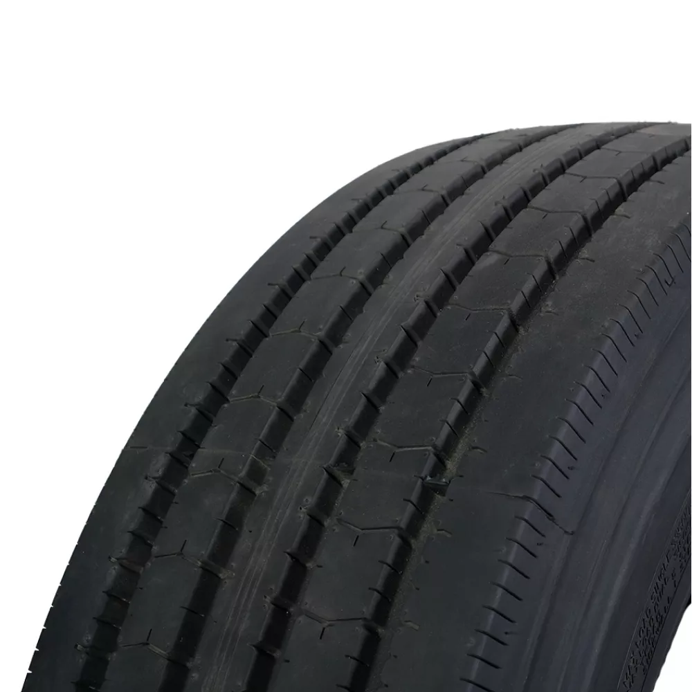 Грузовая шина 285/70 R19,5 Long March LM-216 18PR в Каменск-Уральском