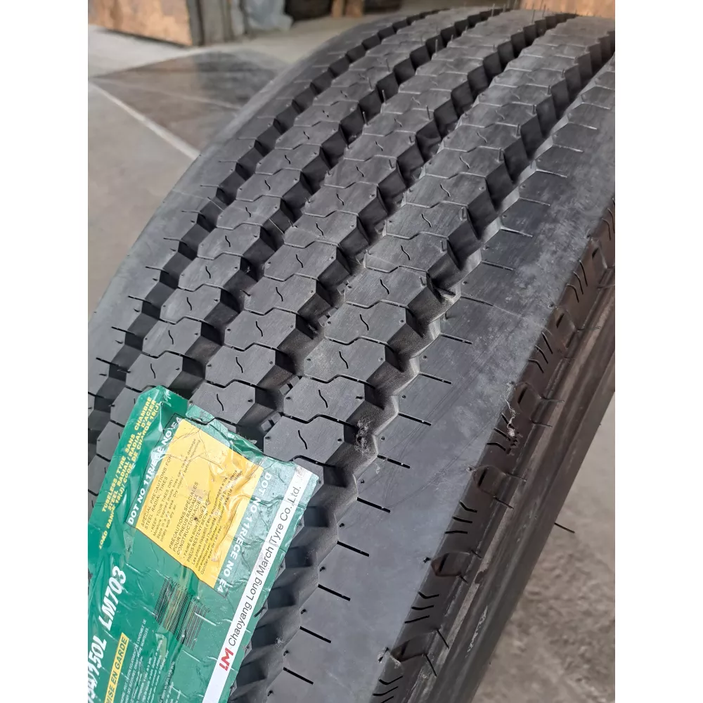 Грузовая шина 315/70 R22,5 Long March LM-703 18PR в Каменск-Уральском