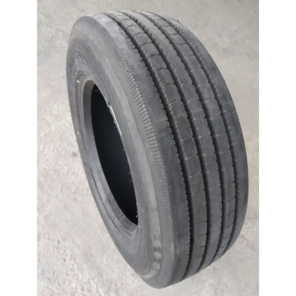 Грузовая шина 245/70 R19,5 Long March LM-216 16PR в Каменск-Уральском