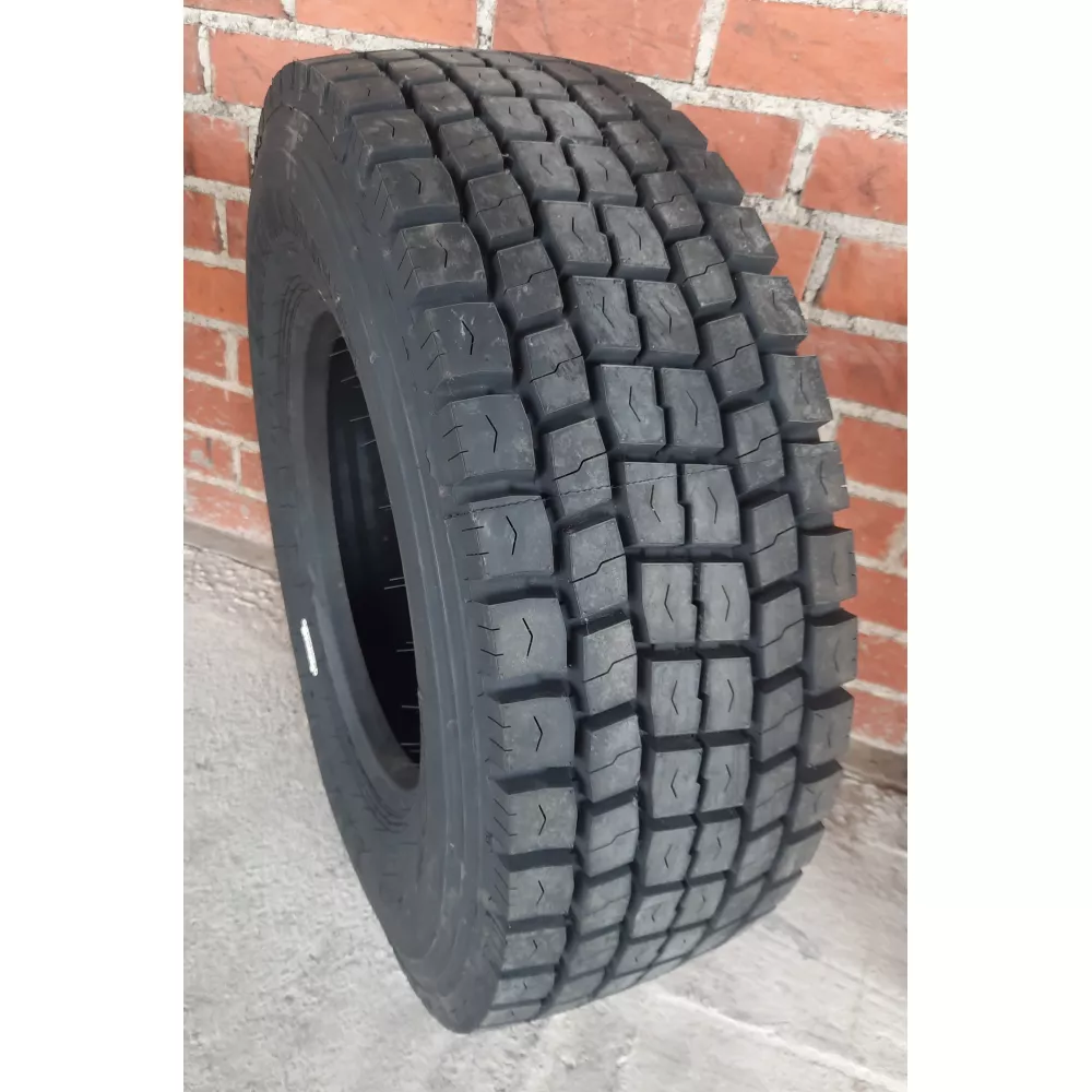 Грузовая шина 305/70 R19,5 Long March LM-329 18PR в Каменск-Уральском