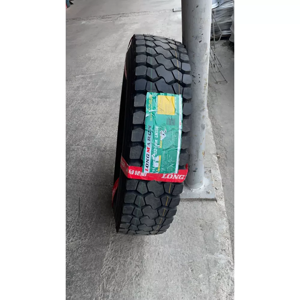 Грузовая шина 11,00 R20 Long March LM-338 18PR в Каменск-Уральском